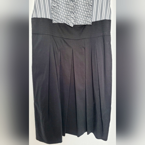 BCBGMaxazria Business/Office Dress Ruffle Neck Tie Waist Pleated Gray/Black 4/S - Picture 15 of 16